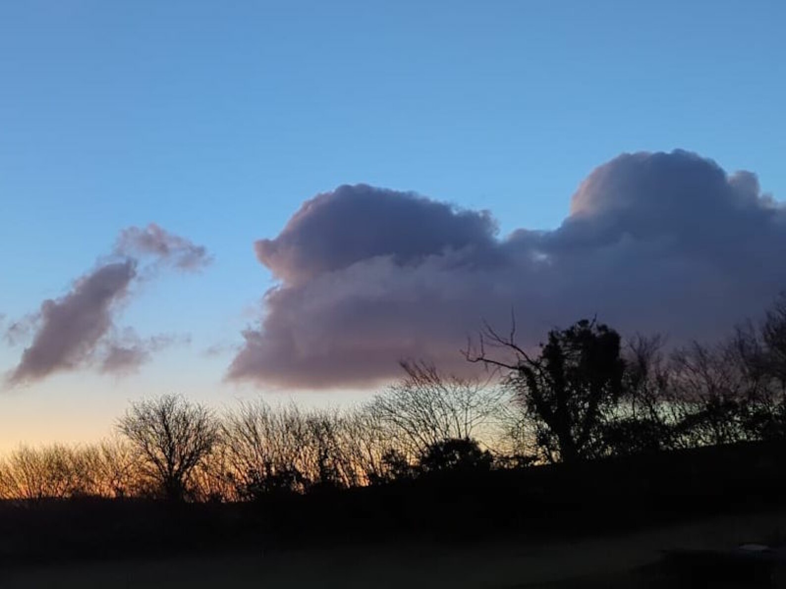 CumulusAtDawn800x600